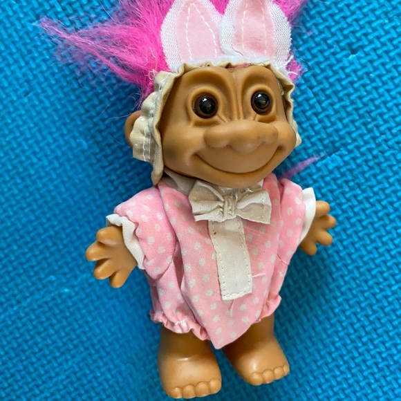 EASTER BUNNY TROLL DOLL - Picture 3 of 4